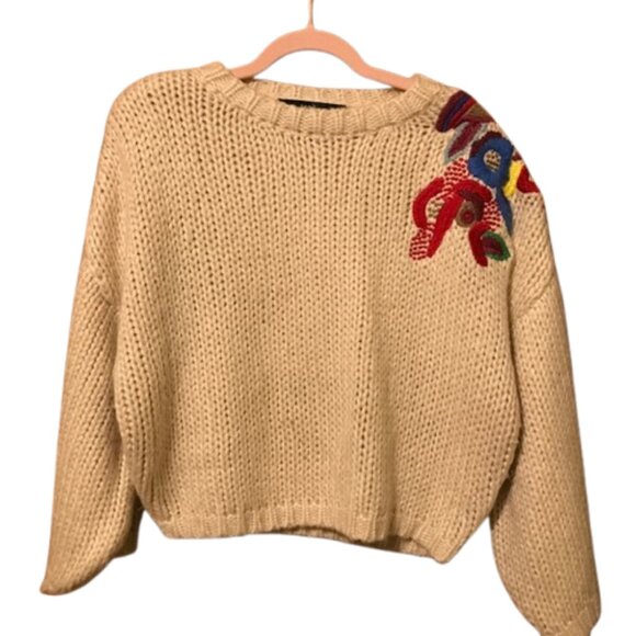 Zara Knit Women's Oversized Chunky Knit Floral Embroidered Sweater Size Small - Picture 3 of 7